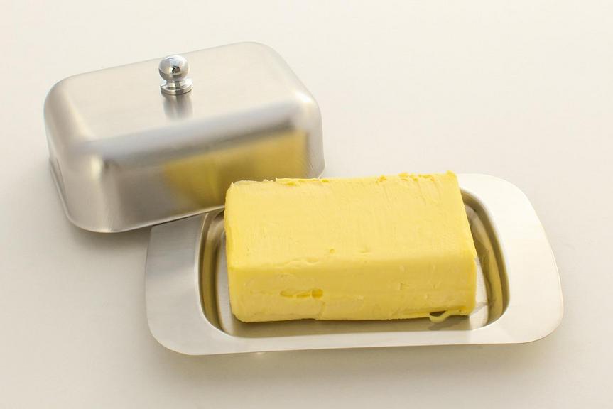 ZOE + CHLOE BUTTER DISH