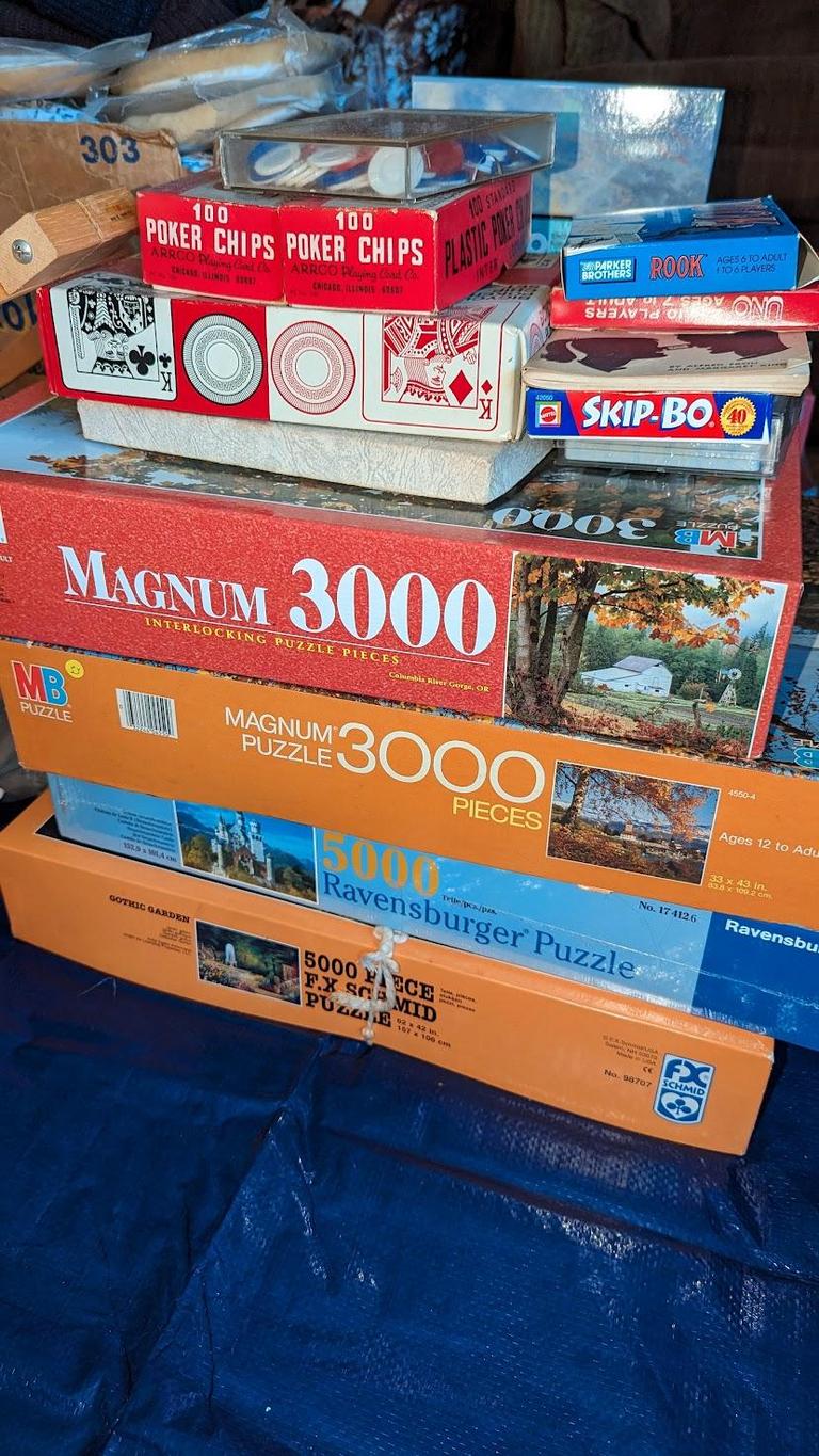 Auction Ohio Puzzles and games