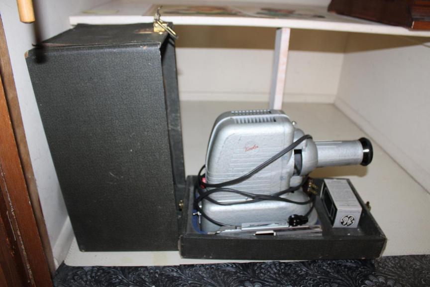 Auction Ohio Viewlex Slide Projector