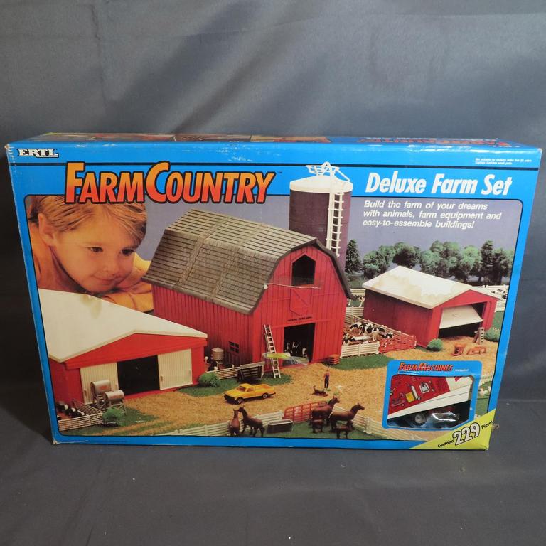 Auction Ohio Ertl Deluxe Farm Set   197a3303e079e0272853b0cd80835345