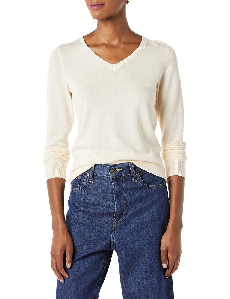 ESSENTIALS VNECK SWEATER