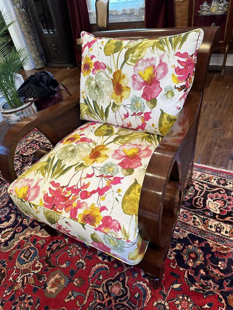Auction Ohio Ethan Allen quality chair