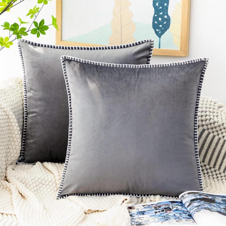 2 GAWAMAY VELVET PILLOW COVERS 20"X20"