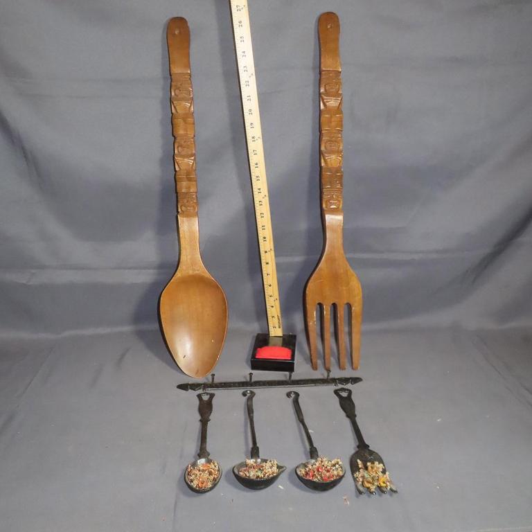 Auction Ohio Utensil Wall Art