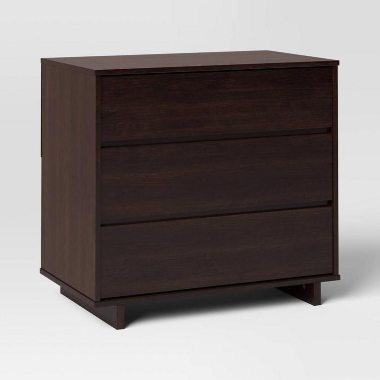 ROOM ESSENTIALS DRESSER