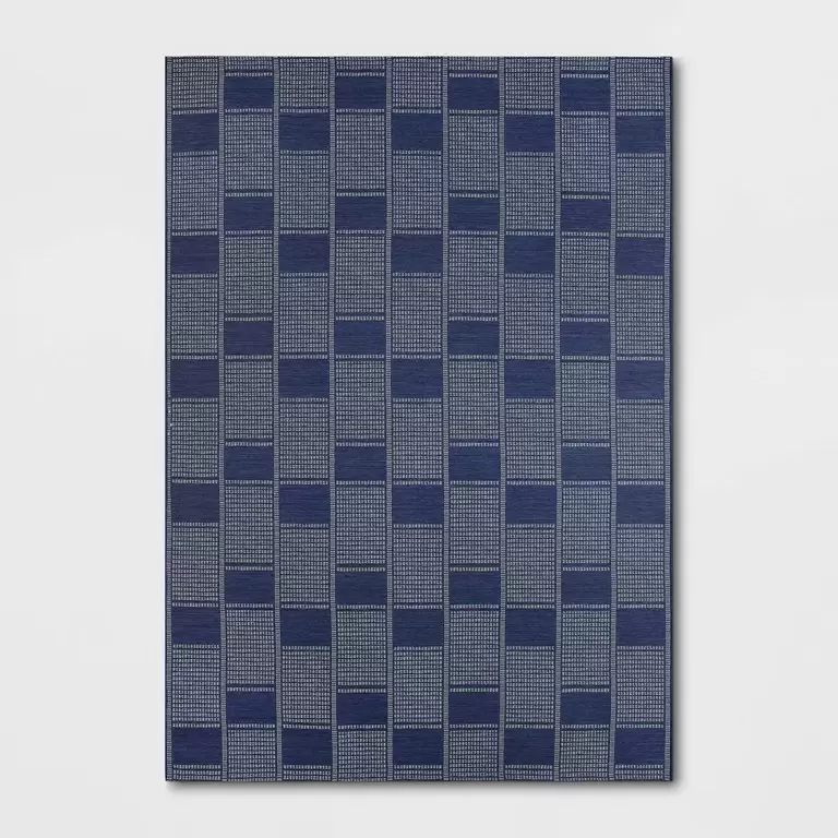 THRESHOLD CHECKERED RUG 7FT X 5FT
