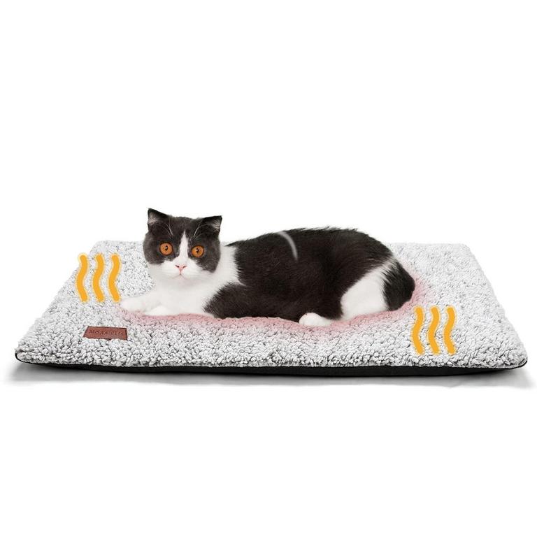 SELF-WARMING CAT BED MAT