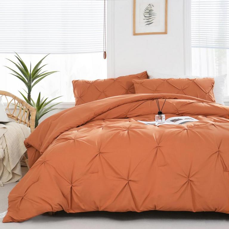DOWNCOOL KING SZ COMFORTER
