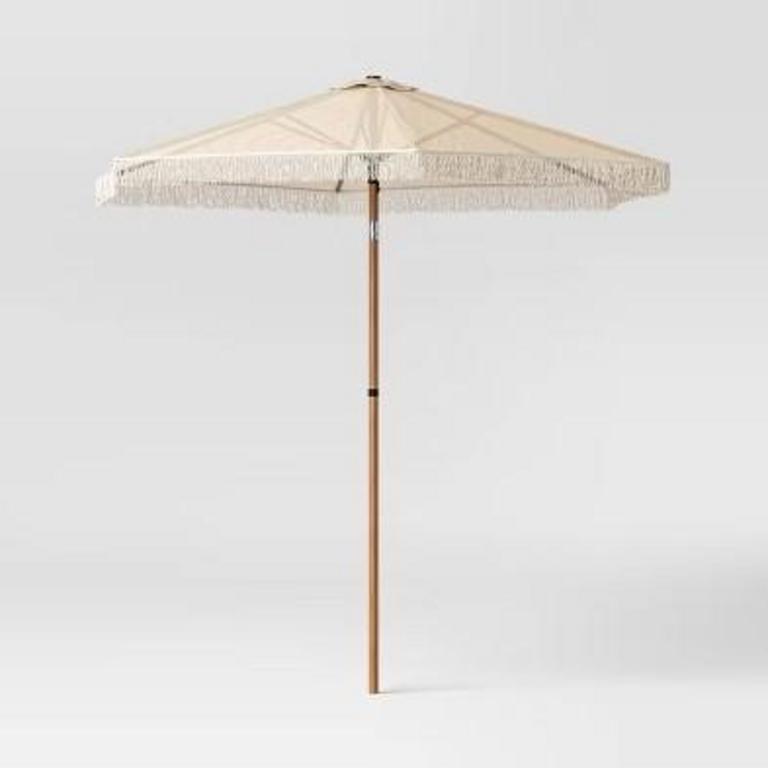 THRESHOLD 7.5FT HEX UMBRELLA