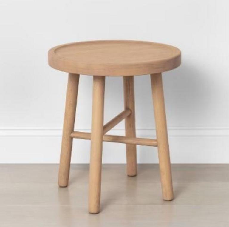 HEARTH  HAND ACCENT TABLE