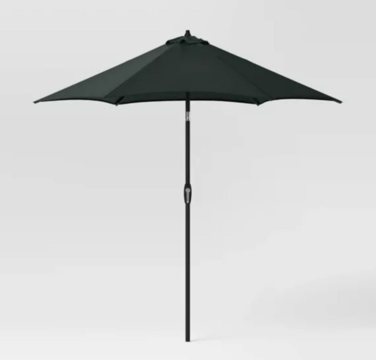 9' ROUND UMBRELLA