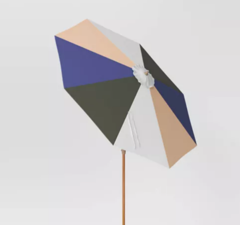 9' ROUND UMBRELLA