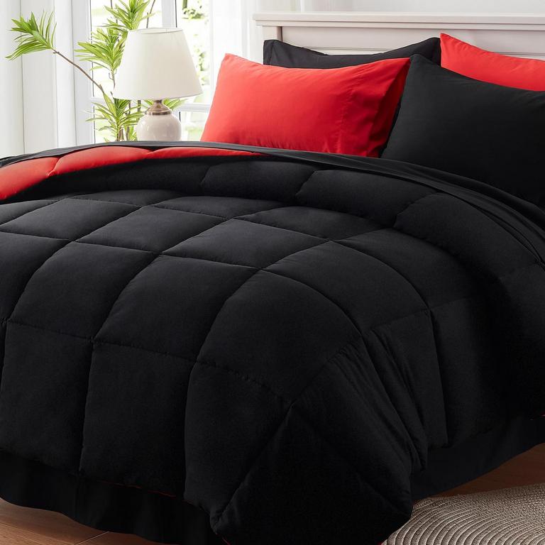 QUEEN COMFORTER BED SET