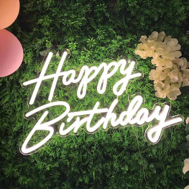 DIVATLA HAPPY BIRTHDAY SIGN 22.4IN X 13.8IN