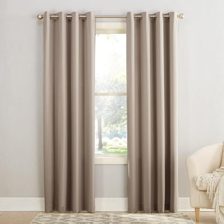 SUN ZERO CURTAIN PANEL 54IN X 84IN