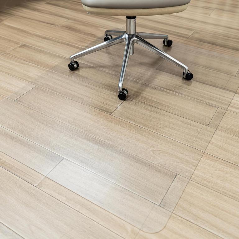 LOCICIWAYO OFFICE CHAIR MAT 36IN X 48IN