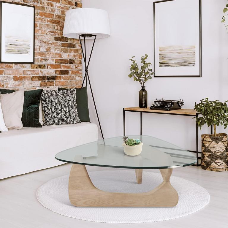 PRITIY TRIANGLE COFFEE TABLE