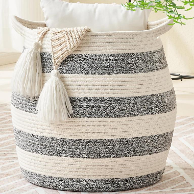 KAKAMAY 17IN STORAGE BASKET