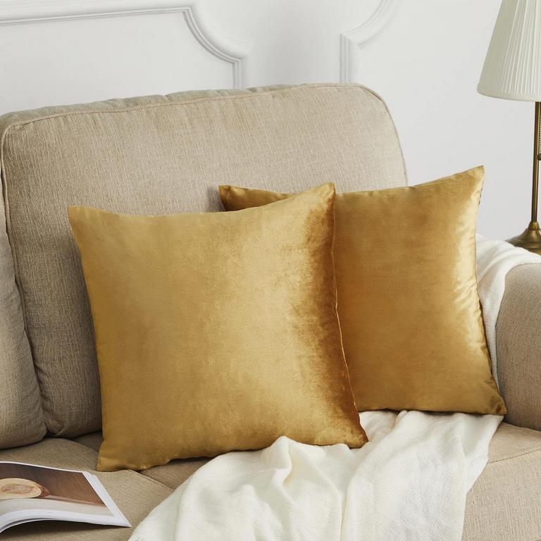 GOLDEN PILLOW COVERS