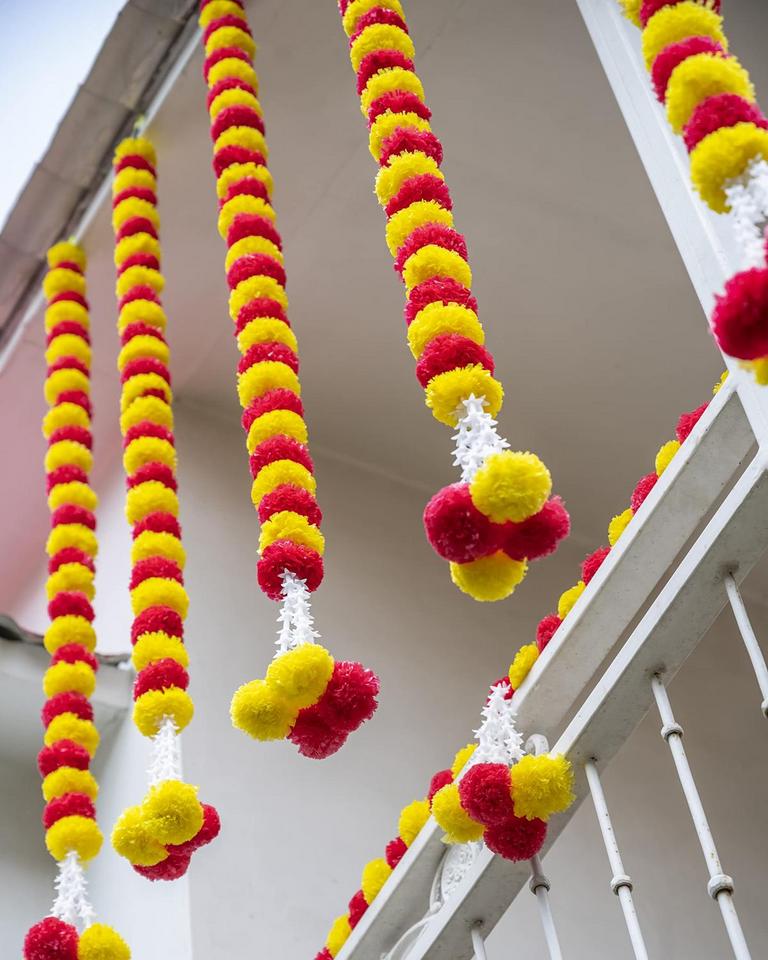 MARUBHUMI 5FT MARIGOLD GARLANDS 5PCS