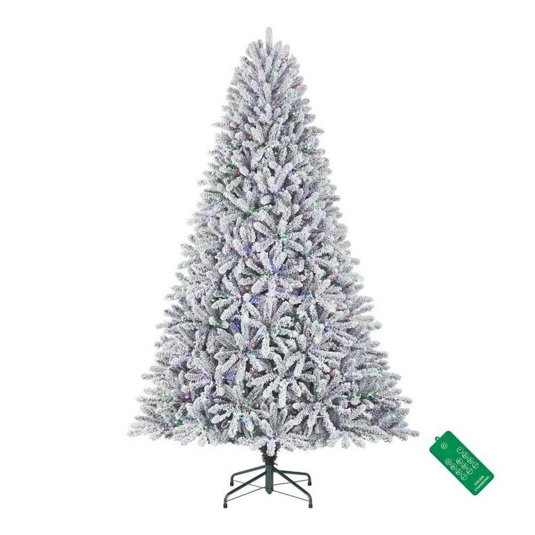 HOME ACCENTS 7.5FT TREE