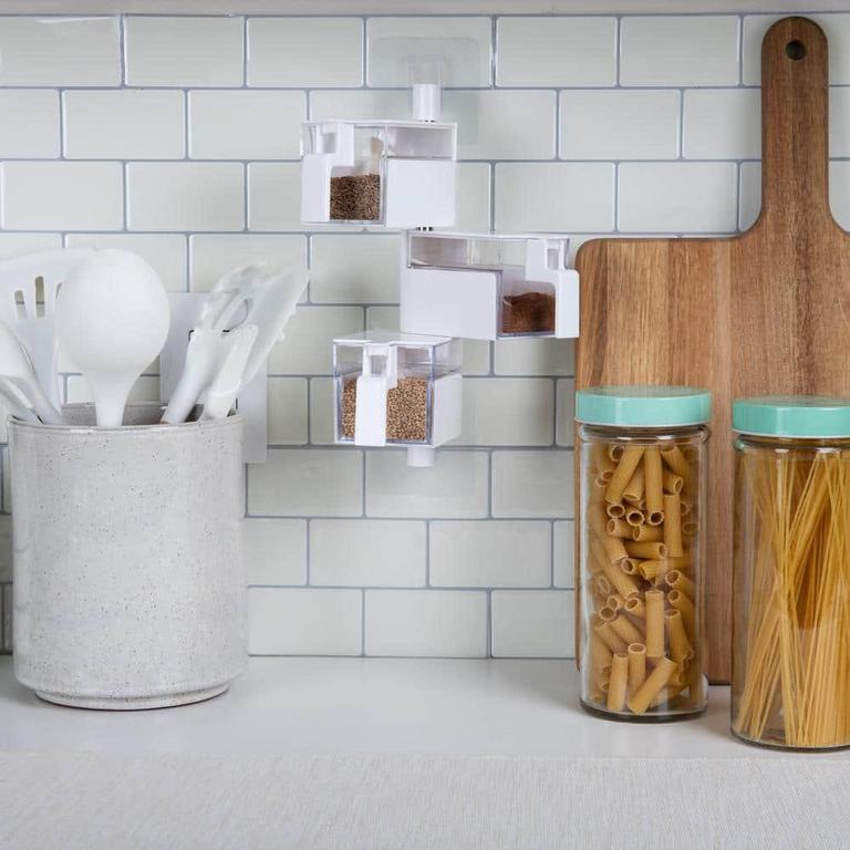 3-SHELF ROTATING SPICE JARS
