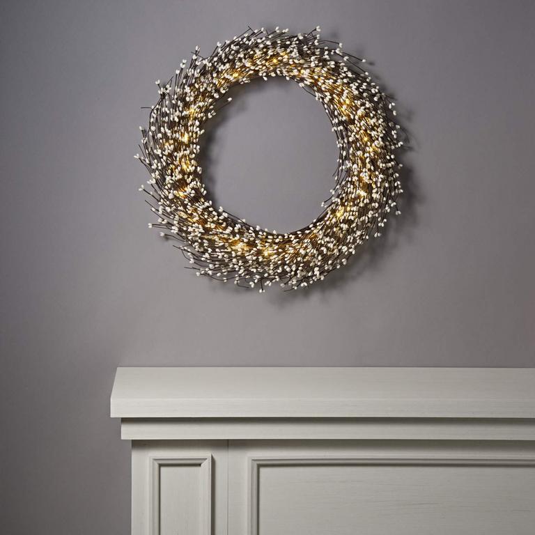 LAMPLUST 22IN WREATH