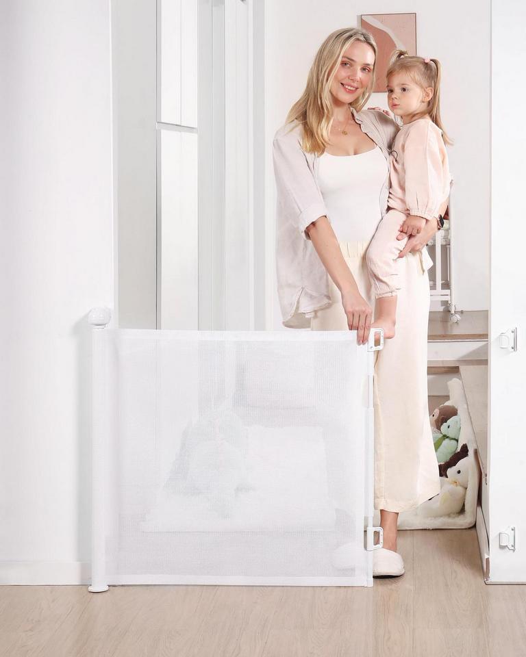 LIKZEST RETRACTABLE GATE 33IN X 55IN