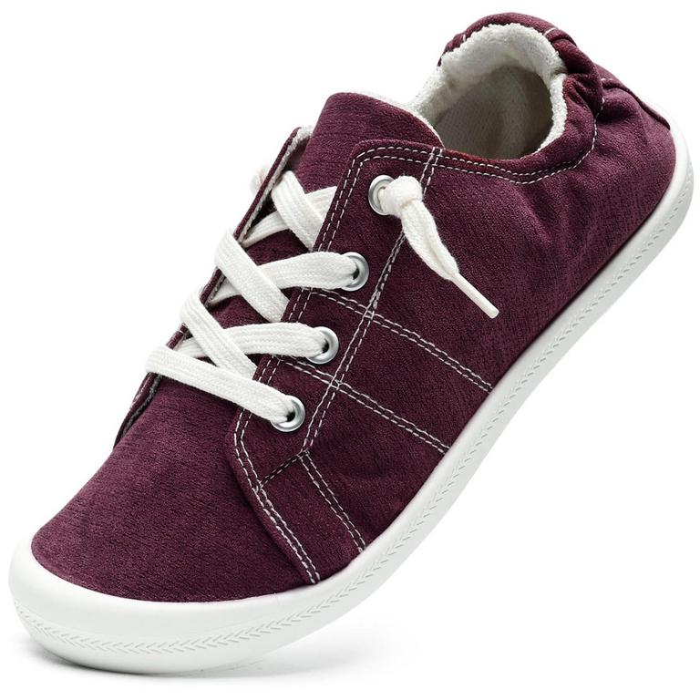 STQ SLIP ON SNEAKERS SZ 9