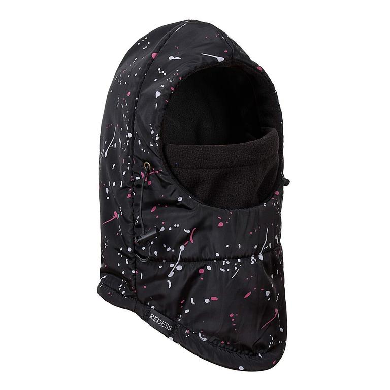 IN REDESS WINTER HAT