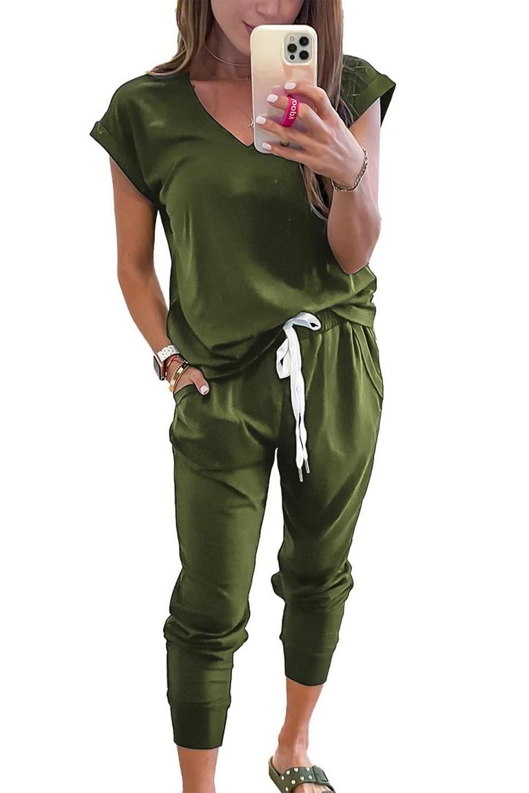 PRETTYGARDEN VNECK JOGGER SET