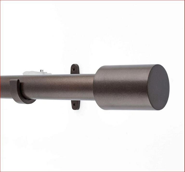 ADJUSTABLE CURTAIN ROD