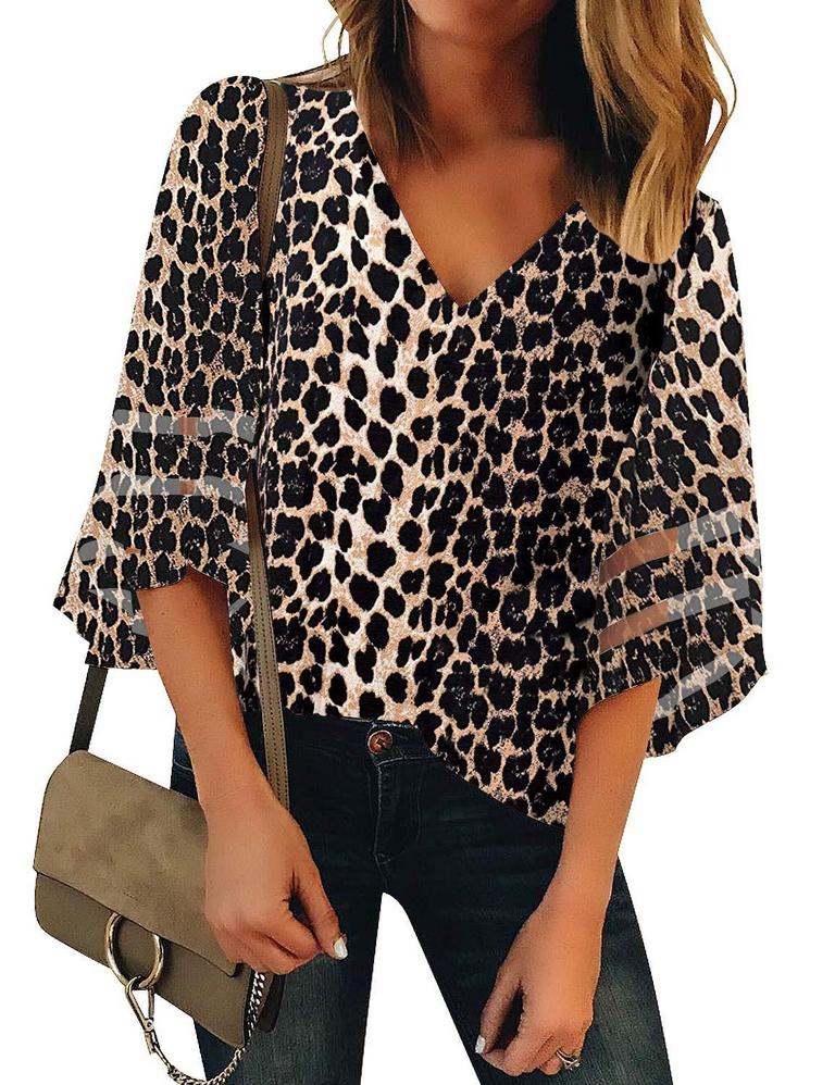 LOOKBOOKSTORE VNECK BLOUSE