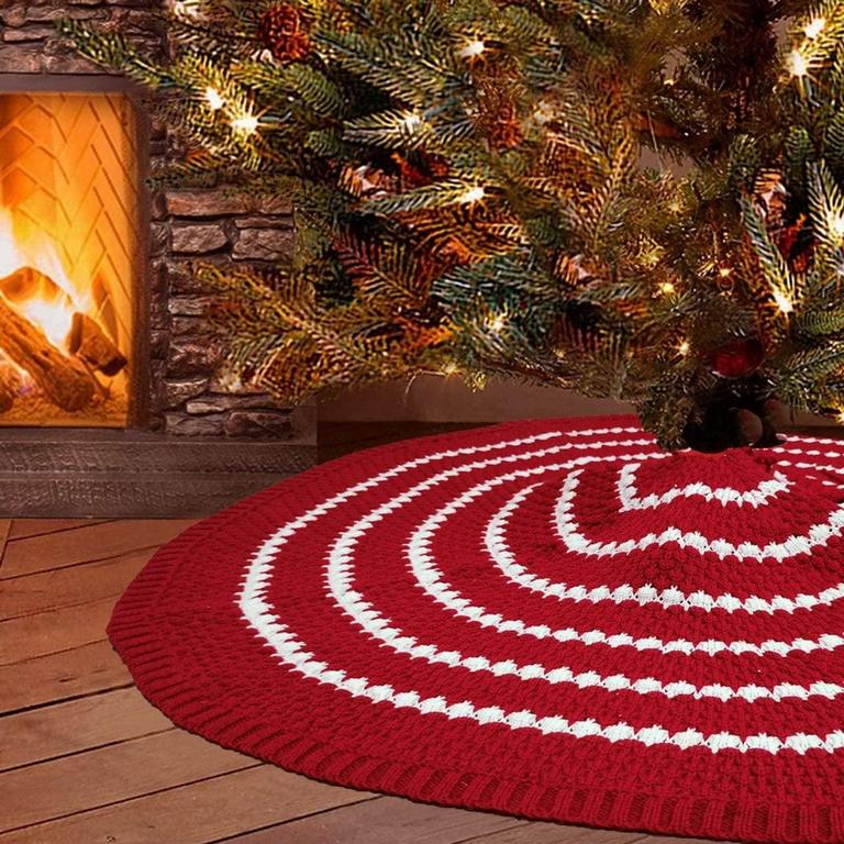BIGTREE 48IN XMAS SKIRT