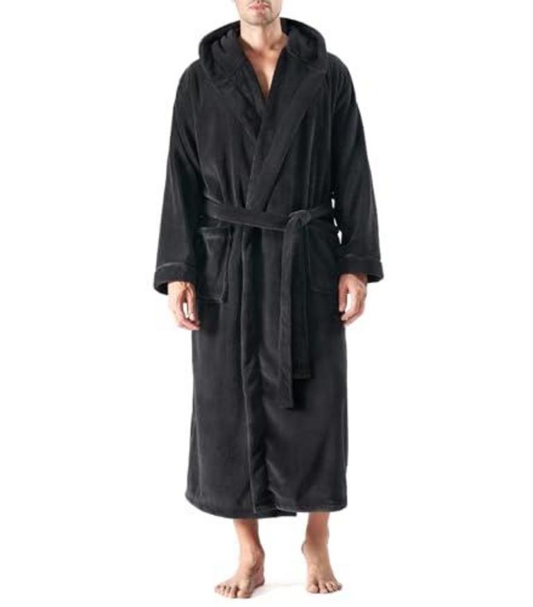 XL MEN'S BLACK PLUSH ROBE