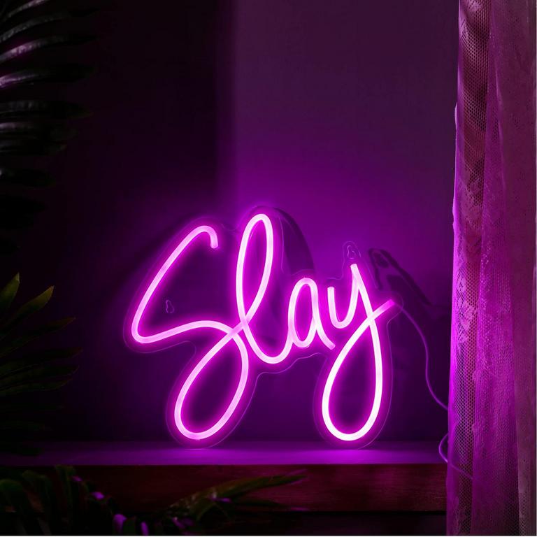 RIAKRUM NEON SIGN Y2K