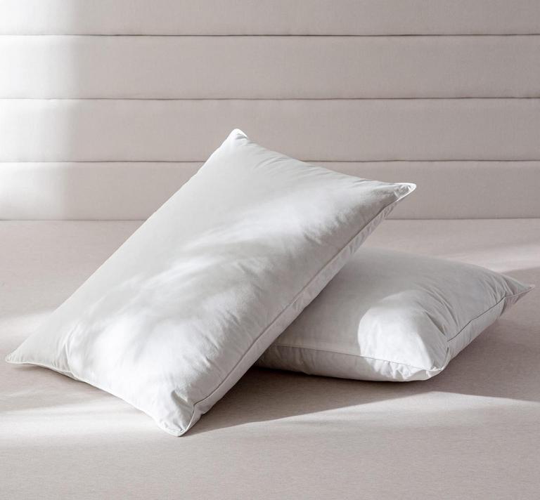 QUEEN GOOSE FEATHER PILLOWS