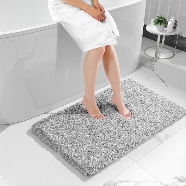 YIMOBRA FLUFFY BATH RUG