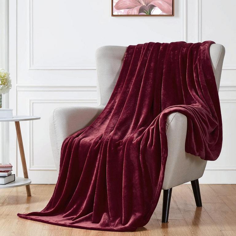 BURGUNDY RED FLEECE BLANKET