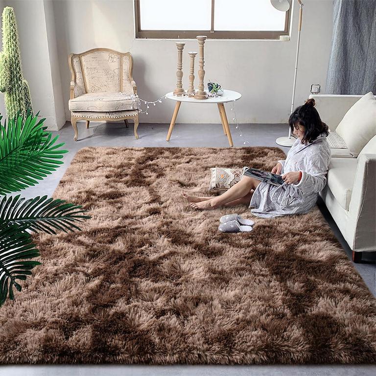 FLUFFY MODERN AREA RUGS