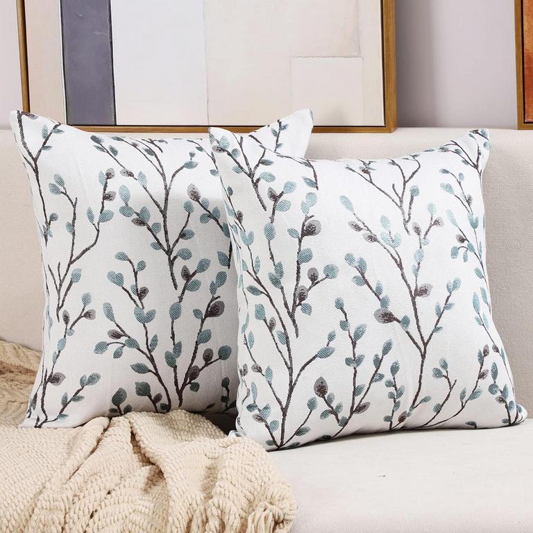 BASIC MODEL TEAL PILLOWS