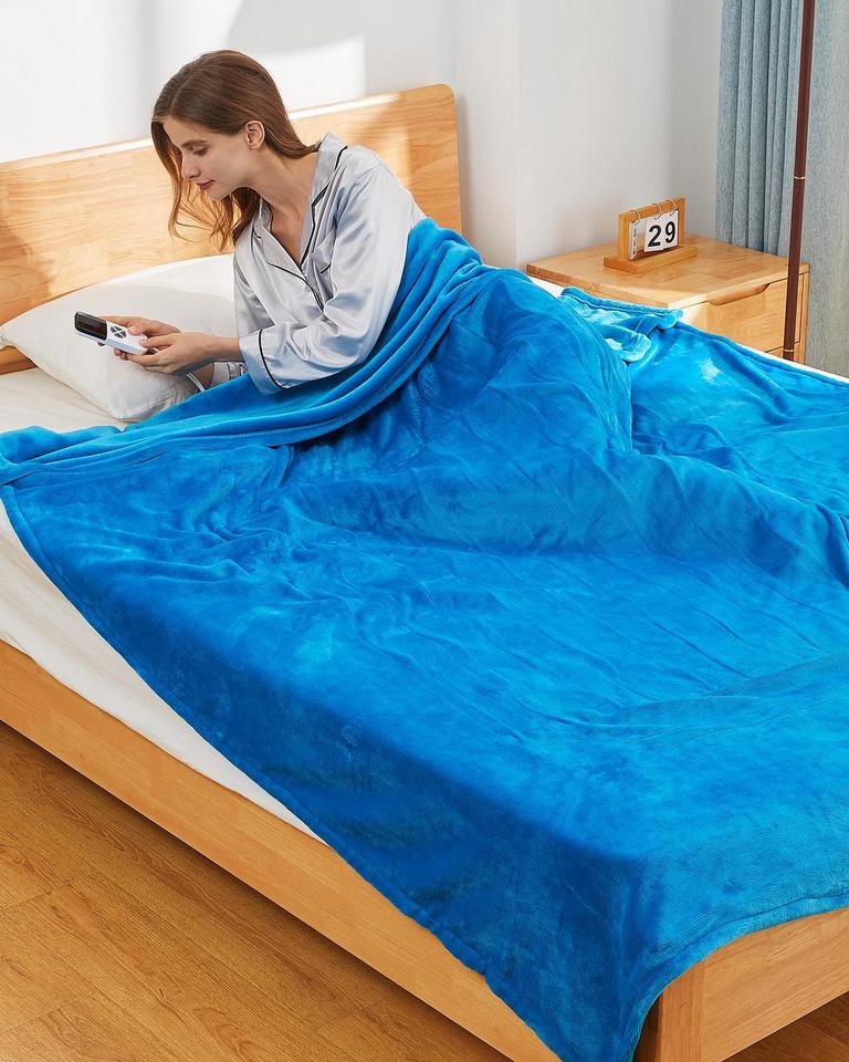 FULL SIZE HEATED BLANKET