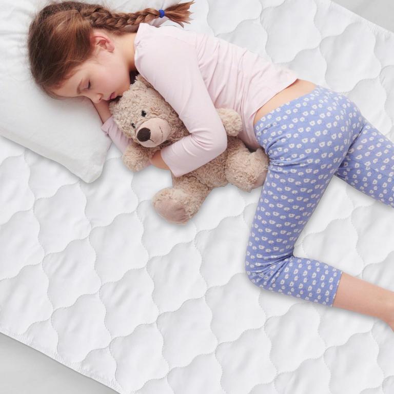 BILOBAN CRIB MATTRESS PROTECTOR