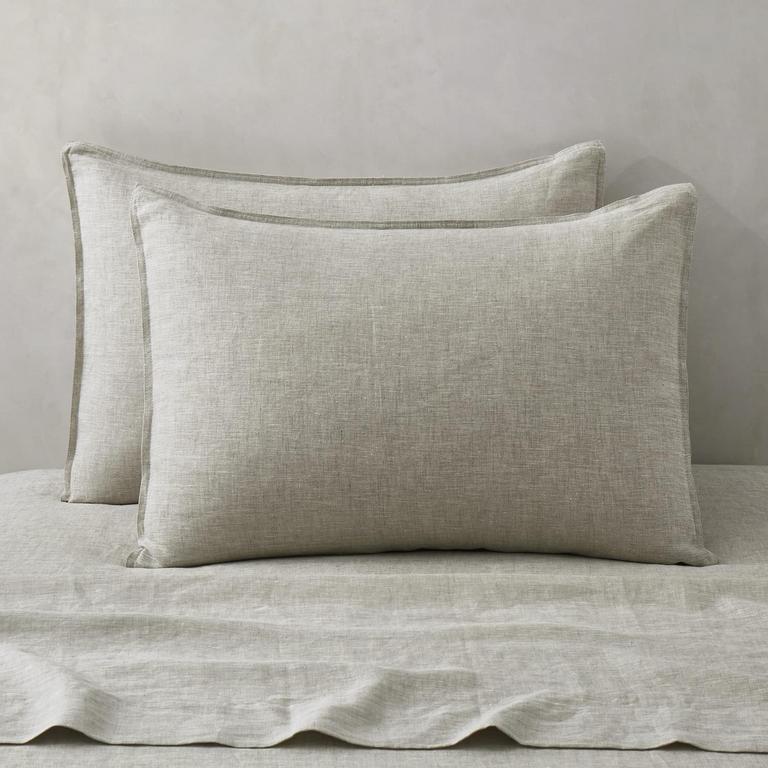 ATLINIA LINEN PILLOWCASES