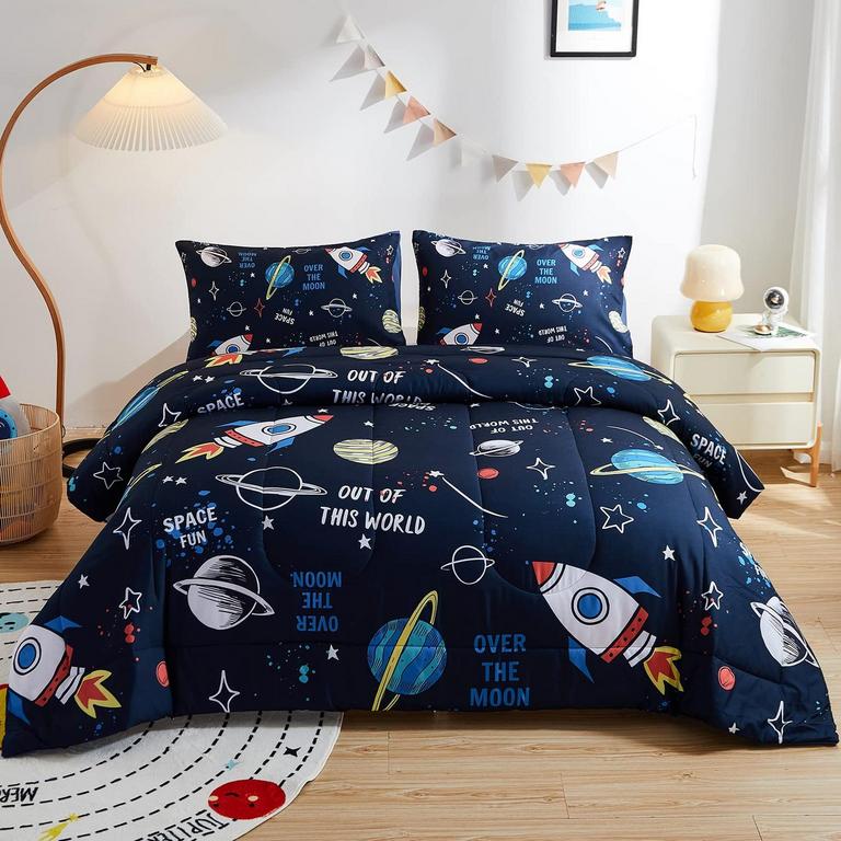 BEEWEED QUEEN KID COMFORTER