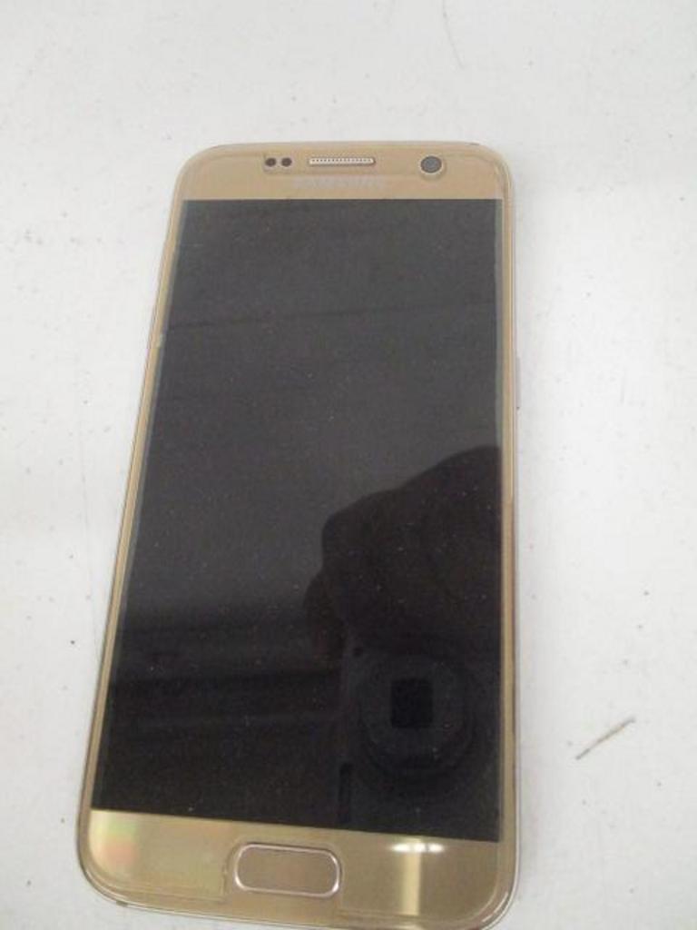 Galaxy S7 Phone