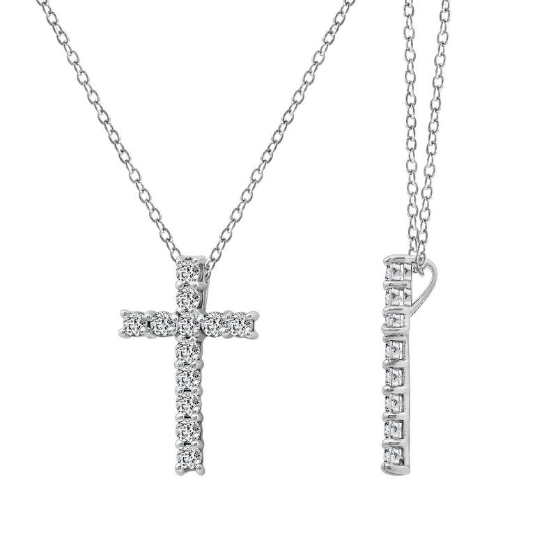 ESSENTIALS CROSS PENDANT NECKLACE 