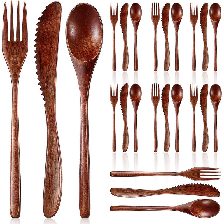 WOODEN DINNER UTENSIL SET