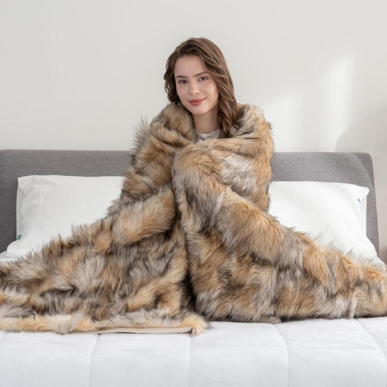 BERKSHIRE SOFT THROW BLANKET