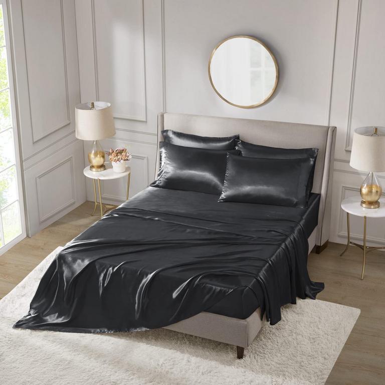 SATIN SHEETS QUEEN SIZE